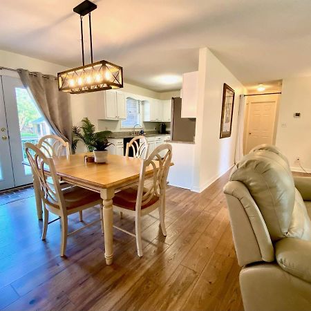 Cozy Three Bedroom House With Fireplace Ουίλμινγκτον Εξωτερικό φωτογραφία