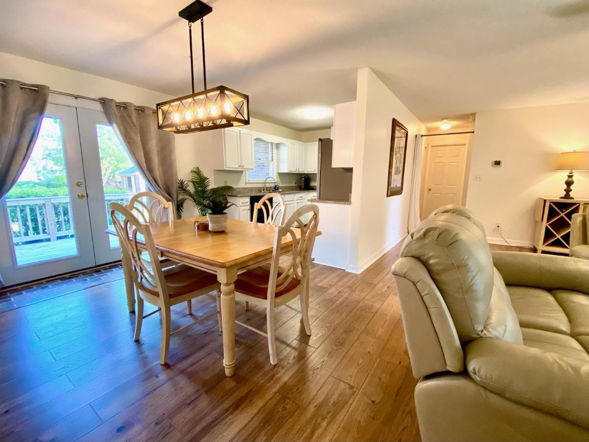 Cozy Three Bedroom House With Fireplace Ουίλμινγκτον Εξωτερικό φωτογραφία
