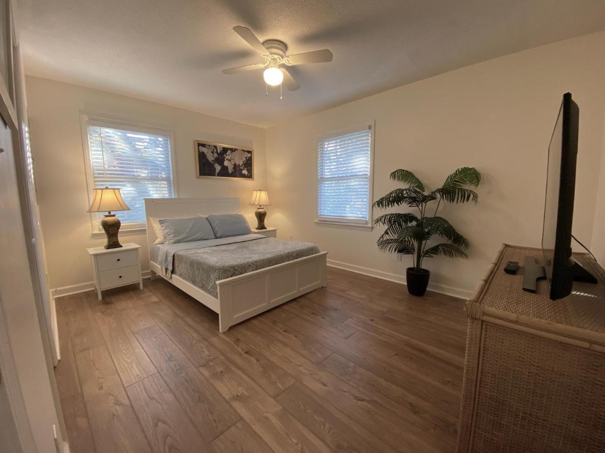 Cozy Three Bedroom House With Fireplace Ουίλμινγκτον Εξωτερικό φωτογραφία